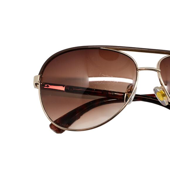 Guess Brown/Gold Aviator Sunglasses - FAIR CONDITION - Picture 10 of 15